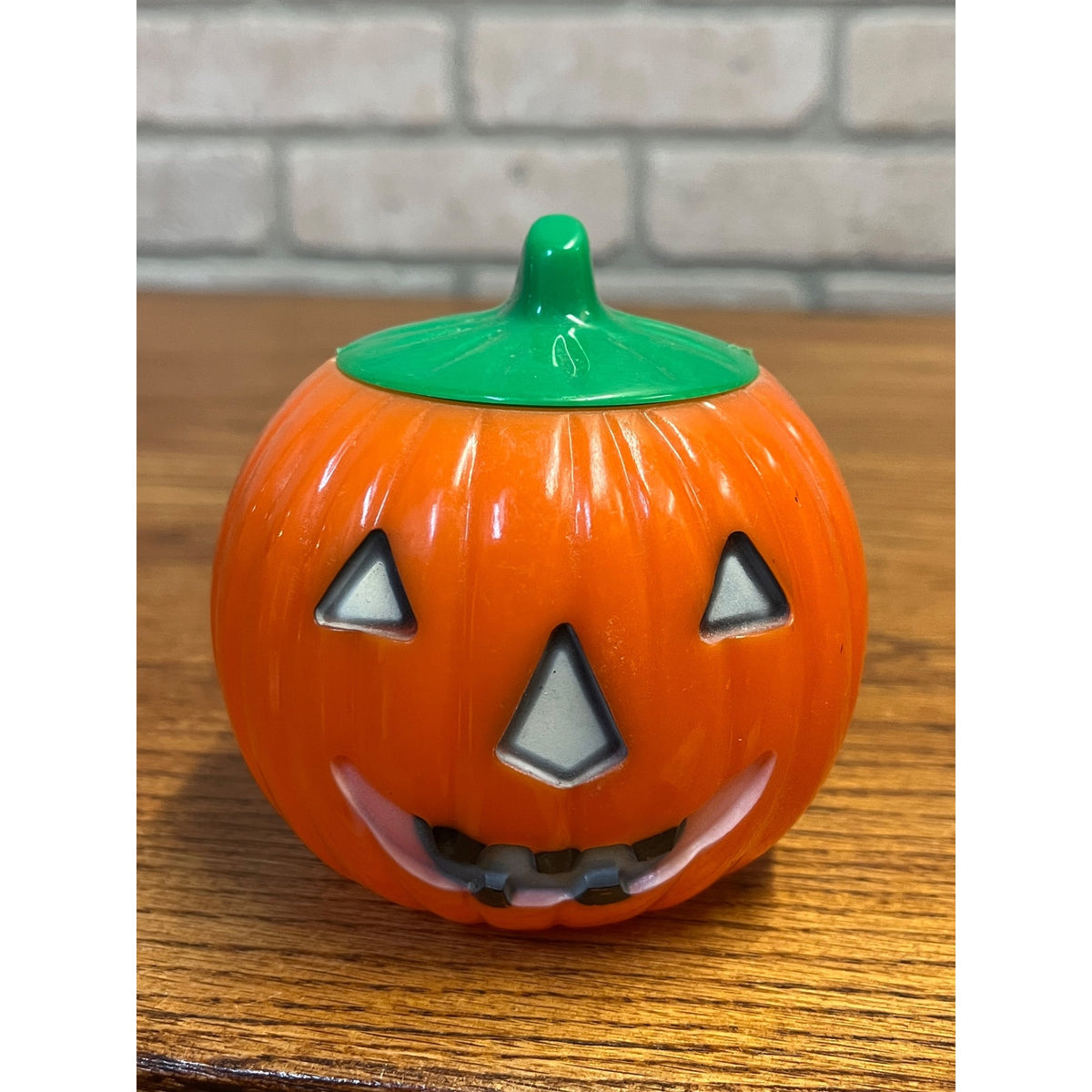 Vintage Halloween Pulpco Plastic Battery Operated Candle Jack o' Lantern JOL