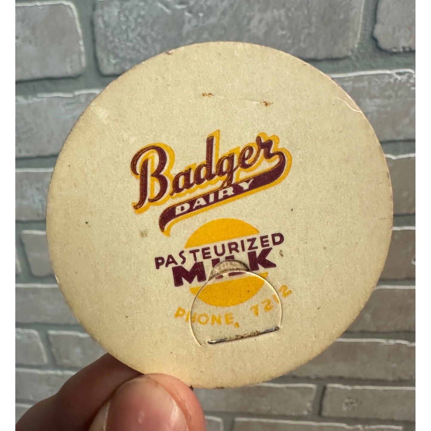 Milk Bottle Cap - Badger Dairy Farm - Fond du Lac, (Wisconsin) Wis WI