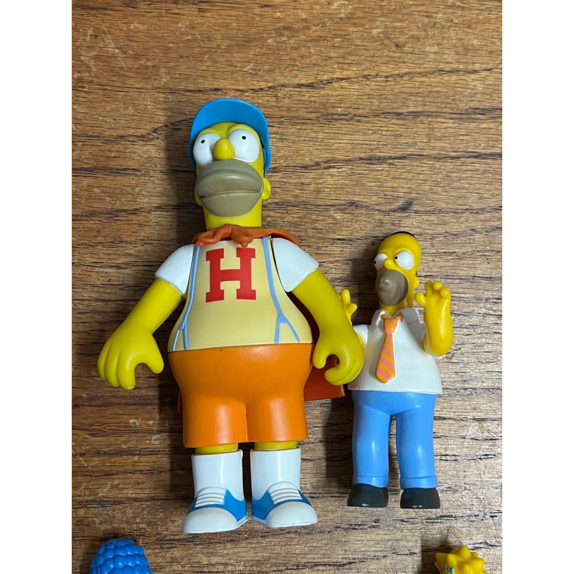 Vintage The Simpsons 6 Figure Lot Homer Marge Bart Lisa Maggie PVC Figurines