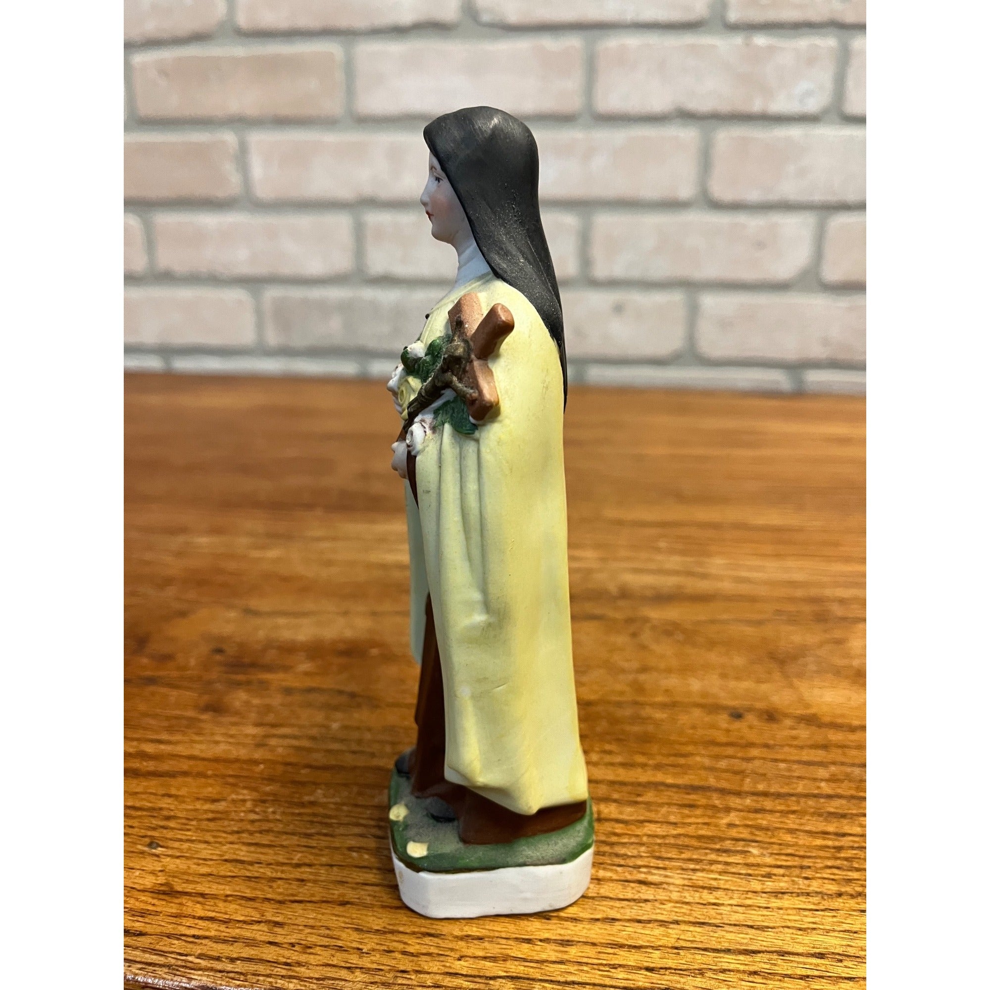 Vintage German Porcelain St. Therese Statue Figureine 7" Catholic Saint Theresa
