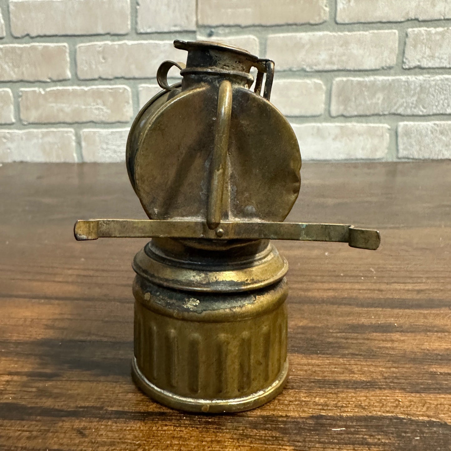 ANTIQUE JUSTRITE BRASS CARBIDE MINER'S LAMP LIGHT LANTERN HELMET MOUNT