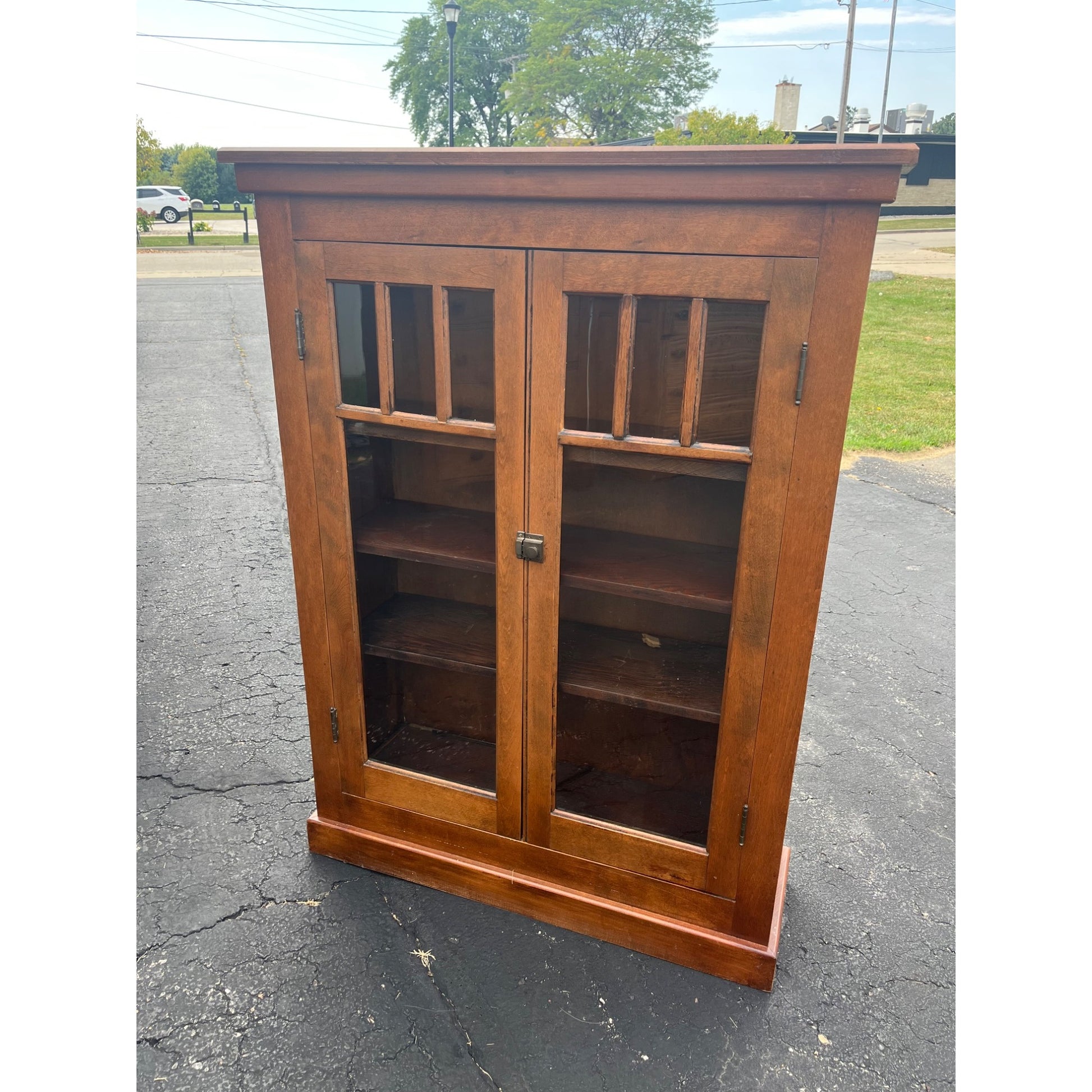 Vintage Mid-Century 1950s Bookshelf / Book Case Mission Arts & Crafts Style