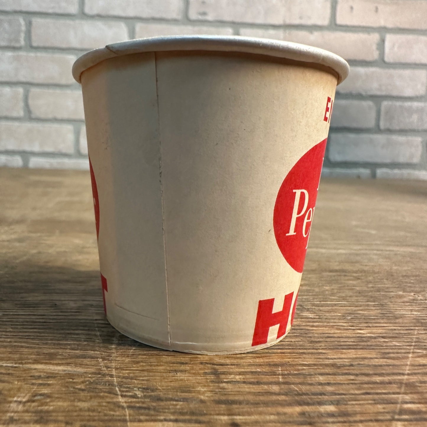 SCARCE Dr Pepper HOT Paper Soda Sample Cup Promotional