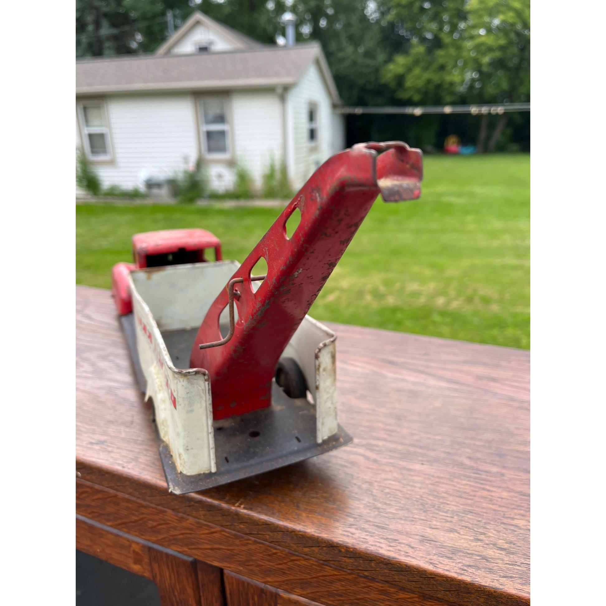 Vintage 1940s Wyandotte Toy Service E Wrecker Truck Pressed Steel