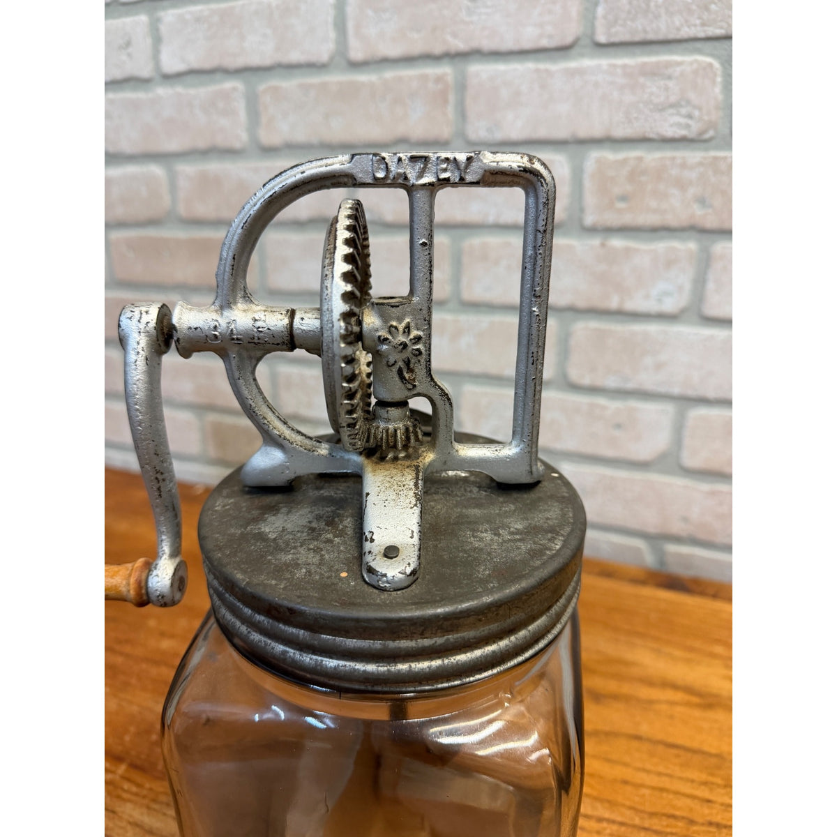 Dazey Mfg Co Butter Churn 34B w/ Handblown 3 Quart No.30 Glass In Working Order
