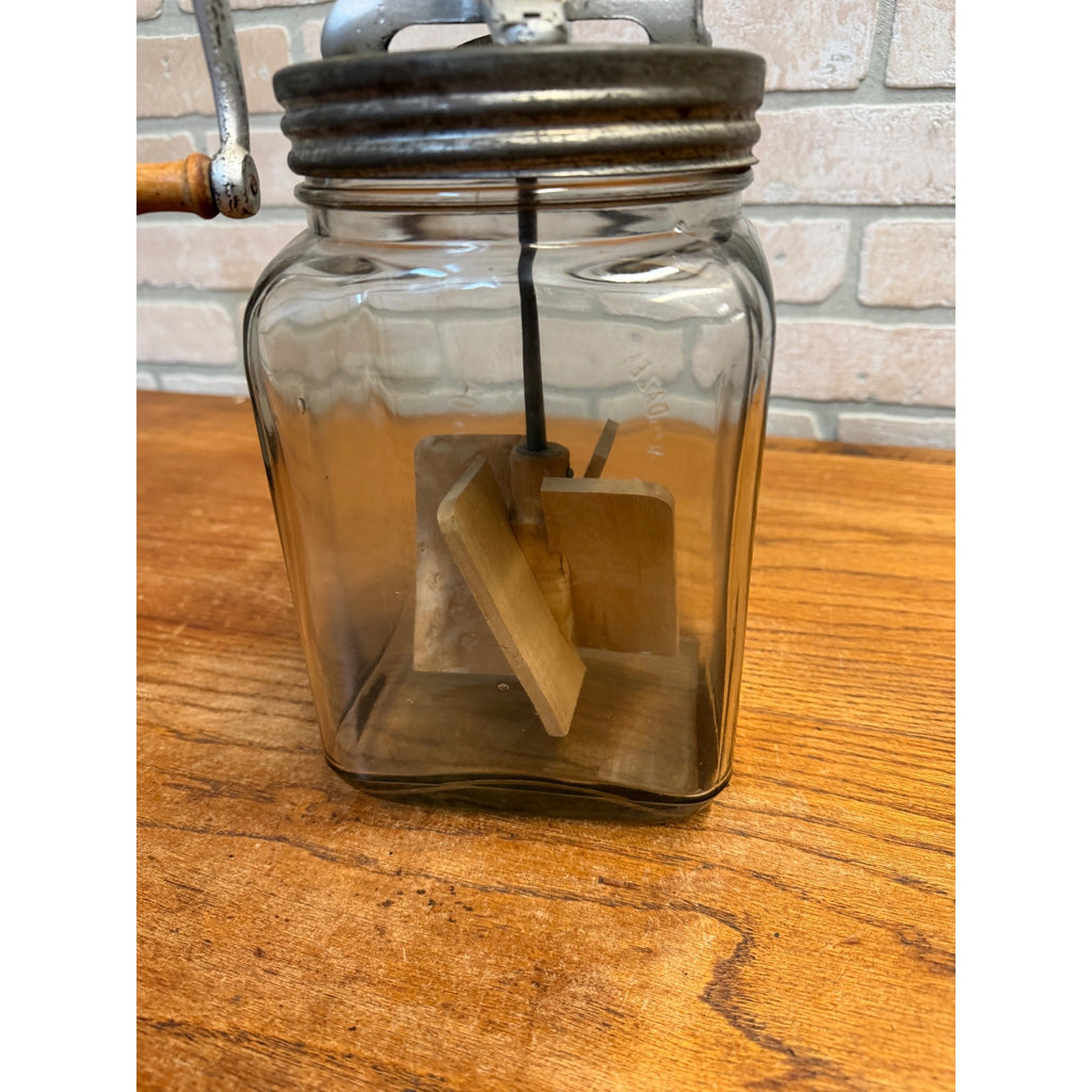 Dazey Mfg Co Butter Churn 34B w/ Handblown 3 Quart No.30 Glass In Working Order