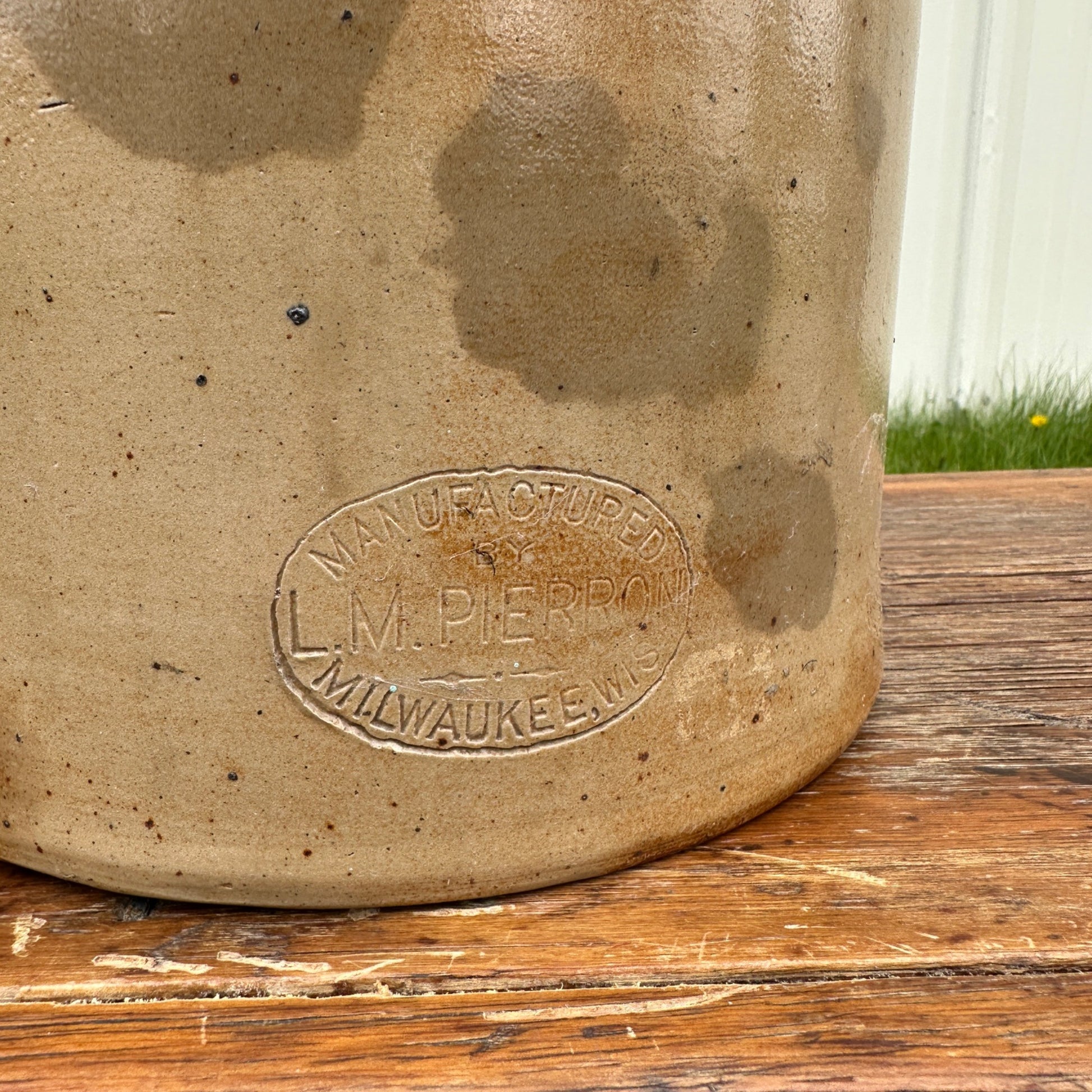 Antique 3 Gallon L.M. Pierron Milwaukee Stoneware Crock Salt Glaze