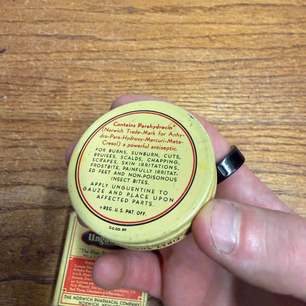Unguentine Antiseptic Surgical Dressing Round Vintage Tin Norwich New York EC