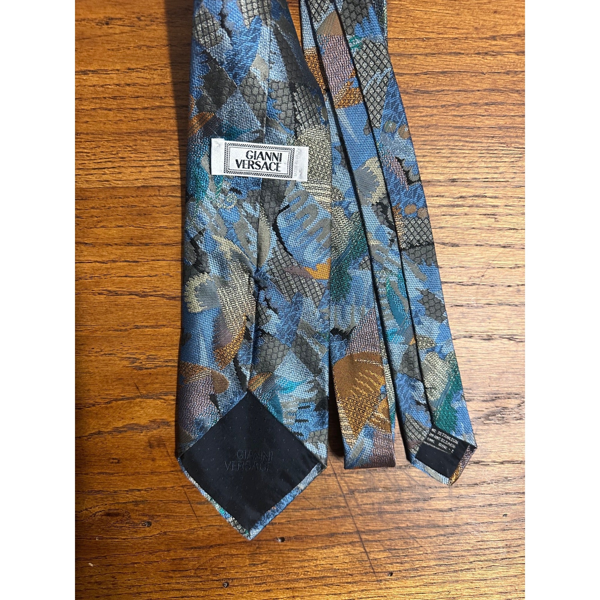 Vintage Gianni Versace Abstract Birds Men's Silk Neck Tie - Genuine 1980s-90s