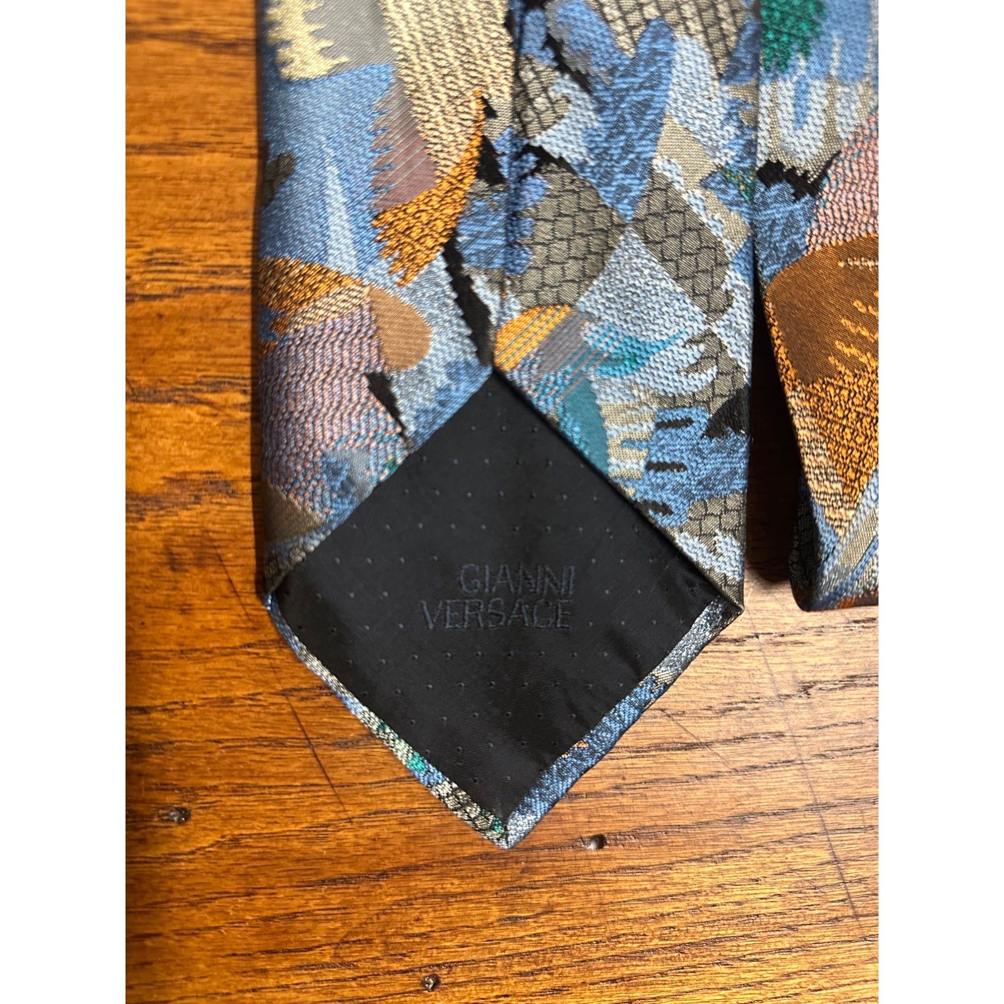 Vintage Gianni Versace Abstract Birds Men's Silk Neck Tie - Genuine 1980s-90s