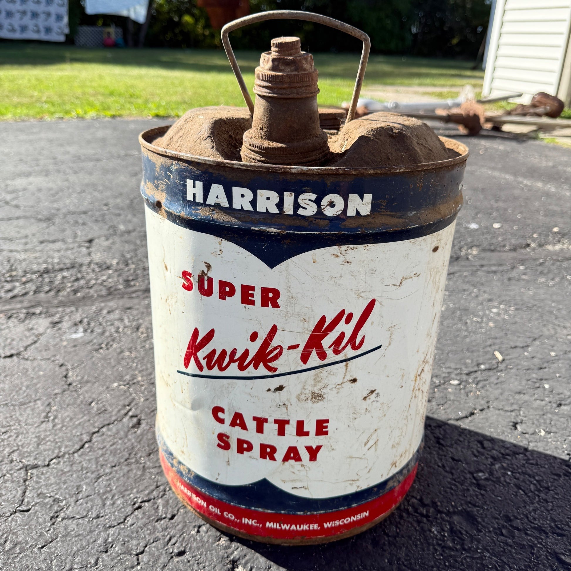 VTG Harrison Oil Kwik Kil Cattle Spray Farm Oil Can 5 Gallon Milwaukee Wisconsin