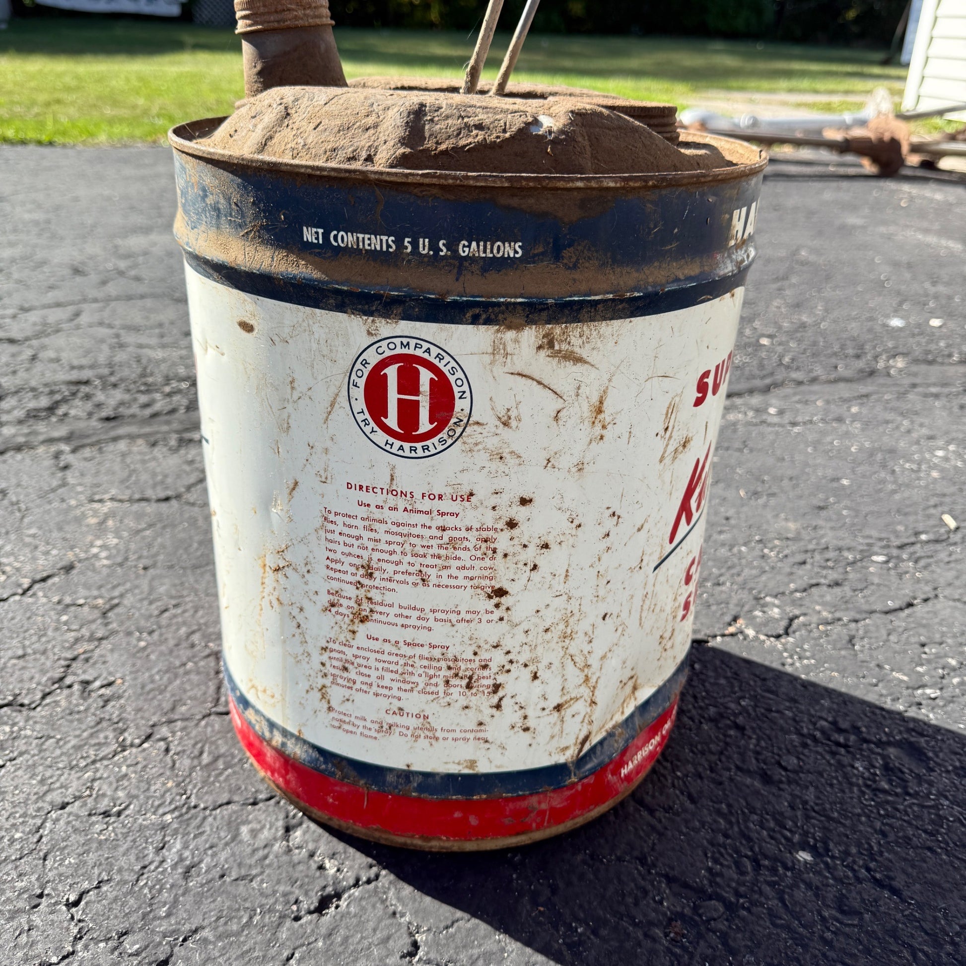 VTG Harrison Oil Kwik Kil Cattle Spray Farm Oil Can 5 Gallon Milwaukee Wisconsin