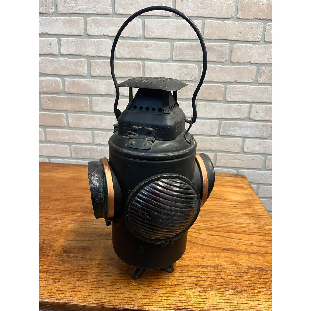 Original New York Central Adlake Non-Sweating Railroad Caboose Lantern 4-Way