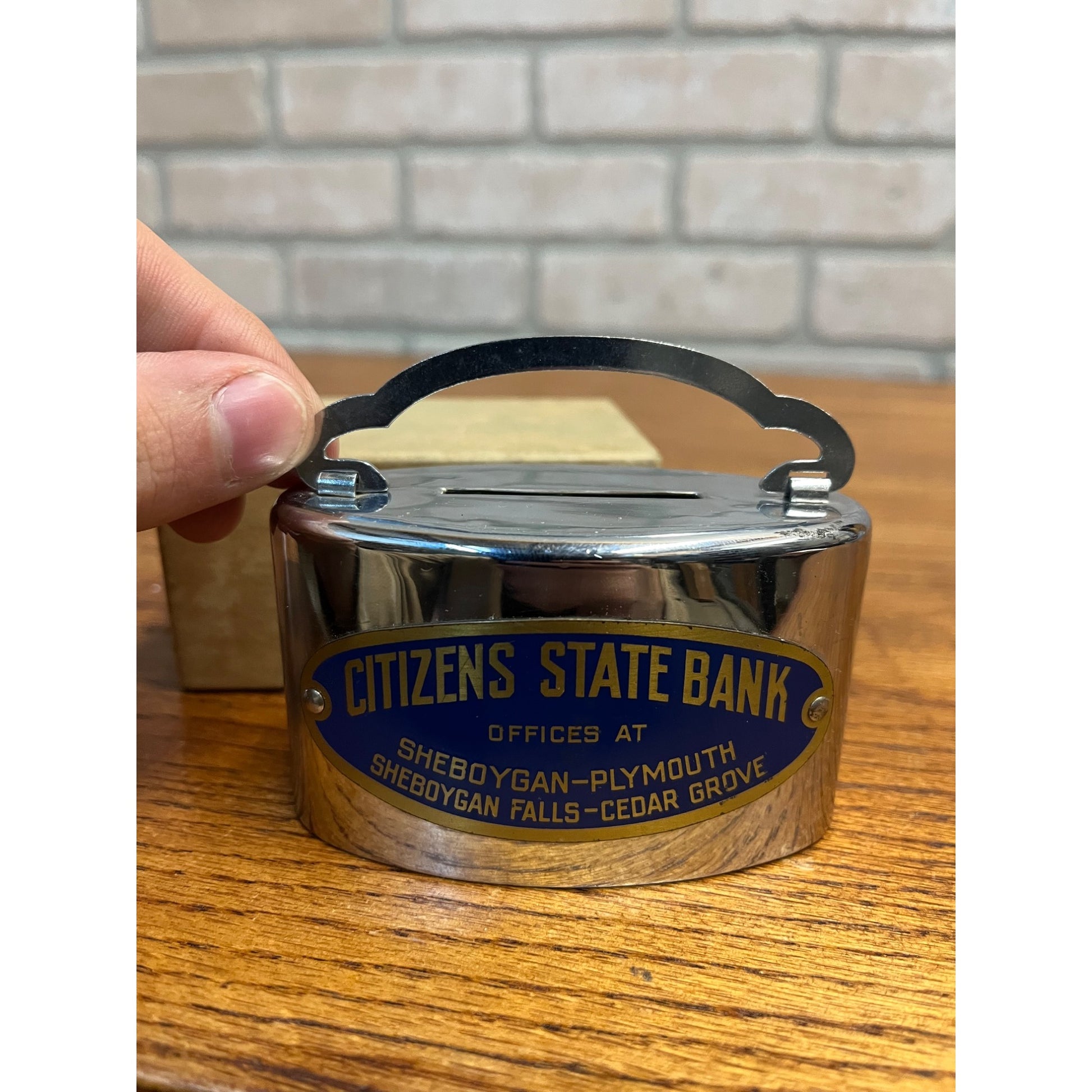 Vintage Chicago Thrift Co. Metal Coin Bank Citizens Sheboygan Wisconsin - NO KEY