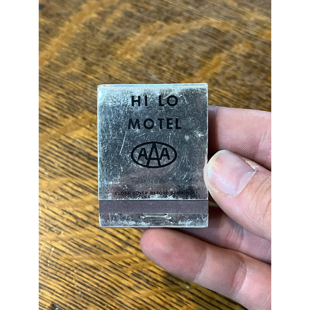 Vintage FULL Matchbook Advertising - Hi Lo Motel - Minneapolis, MN