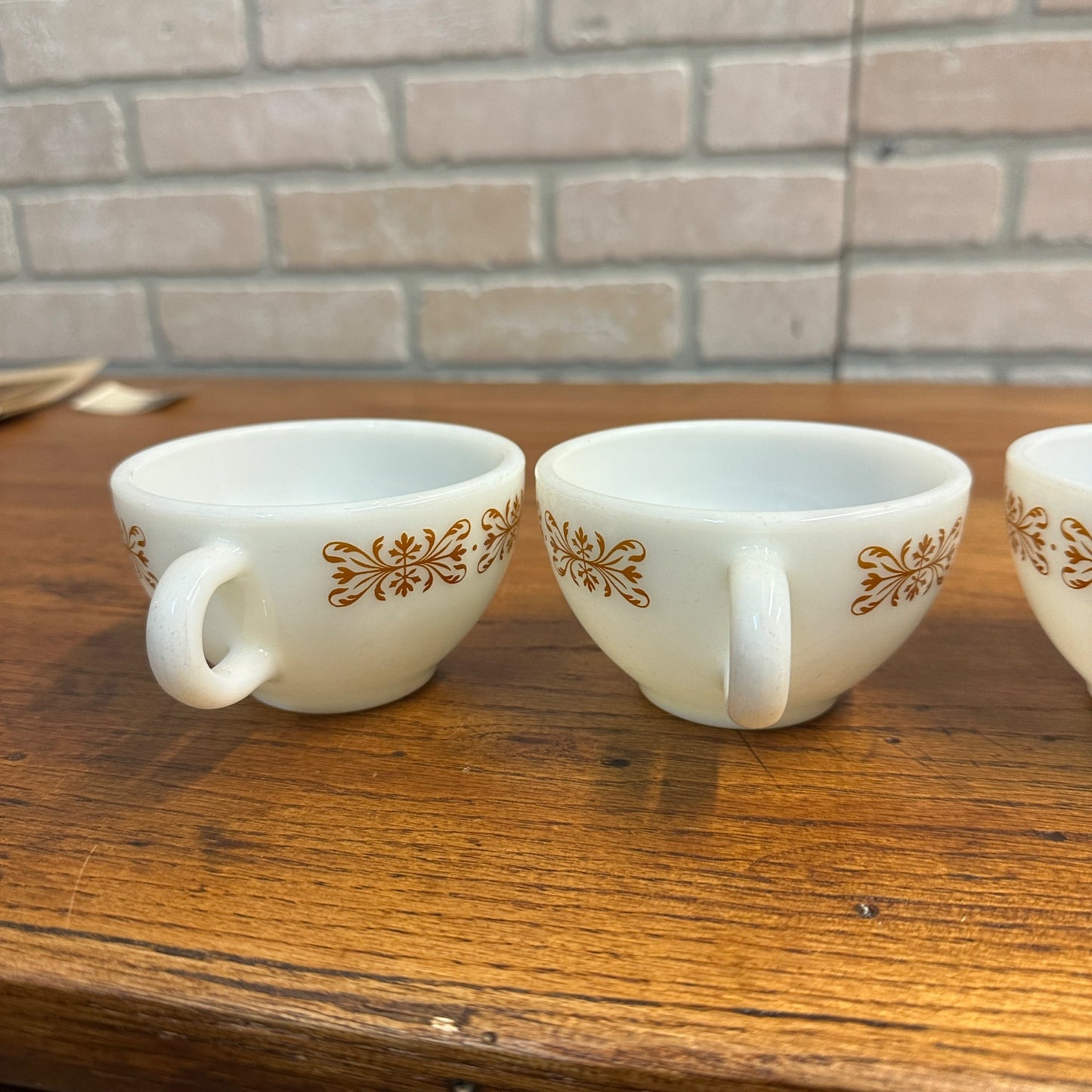 (4) Retro Waffle House Milk Glass Corning Ware Tea Coffee Cups 701 Mid Century