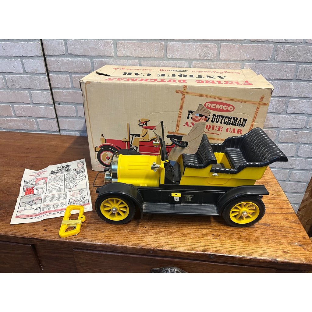 Remco Flying Dutchman Antique Touring Tether Car Motorized U-Control- Works!