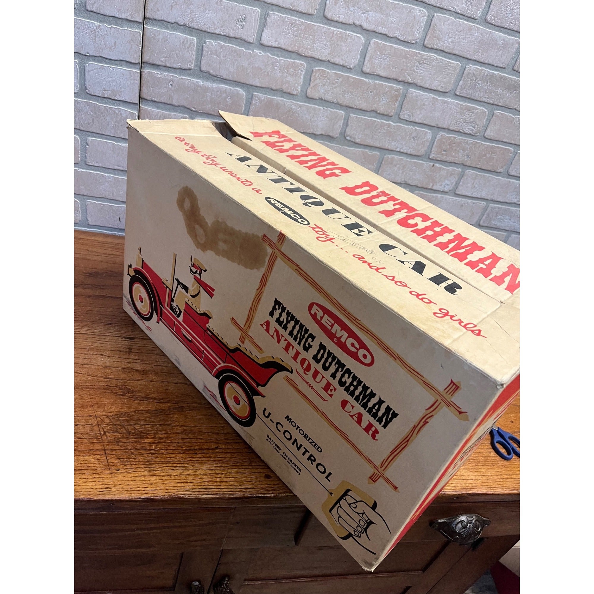Remco Flying Dutchman Antique Touring Tether Car Motorized U-Control- Works!