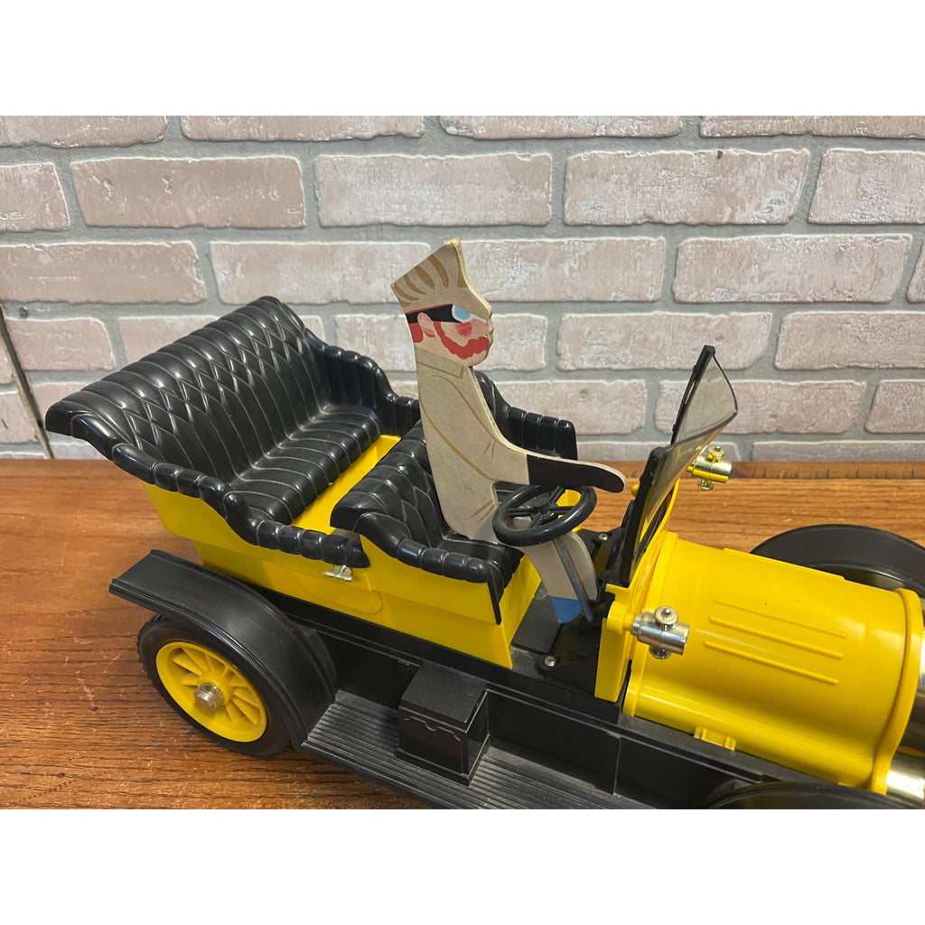 Remco Flying Dutchman Antique Touring Tether Car Motorized U-Control- Works!