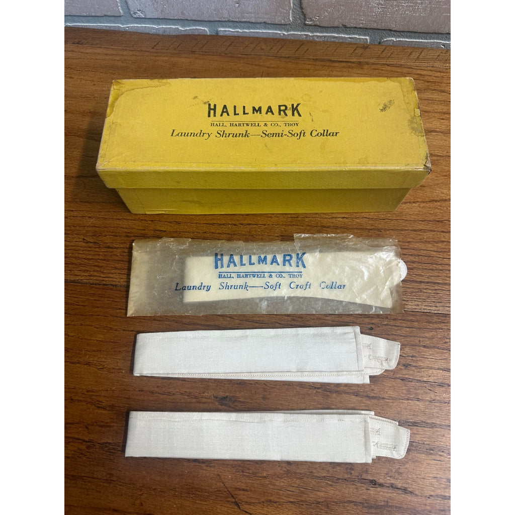 Antique HALLMARK Semi-Soft Shirt Collars Glenside w/ Original Mercantile Box