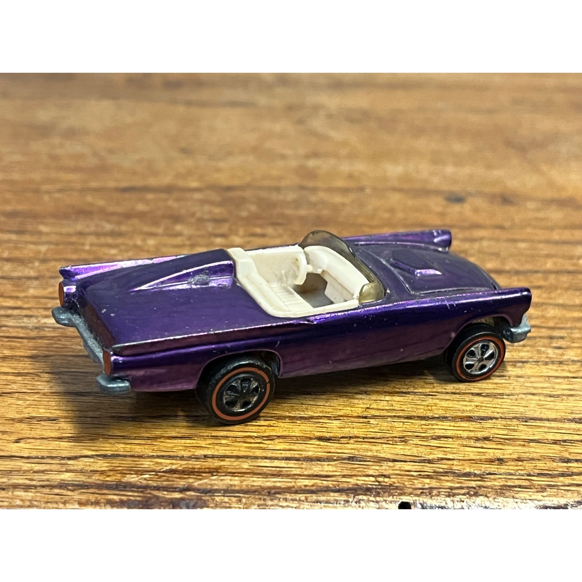 Vintage 1968 Hot Wheels Redline Ford Classic 57 Bird Car Purple - CLEAN