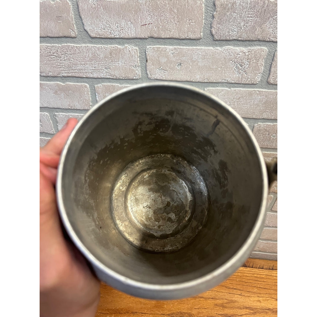 Vintage Milk Pail Leyse Aluminum Milk Can from Dairy Farm 4 Quart  - No Lid