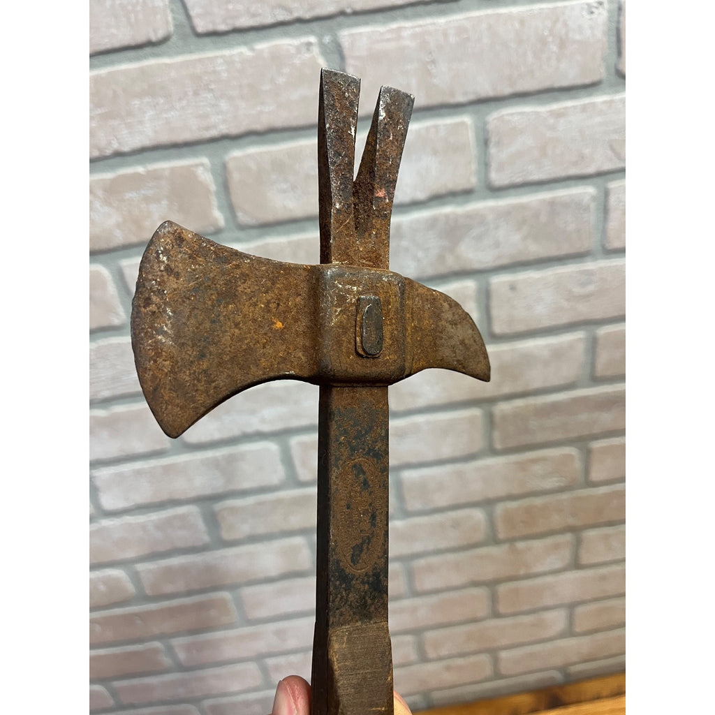 Vintage Bridgeport Hardware No.121 Crate Hammer Hatchet Tool Wood Handle