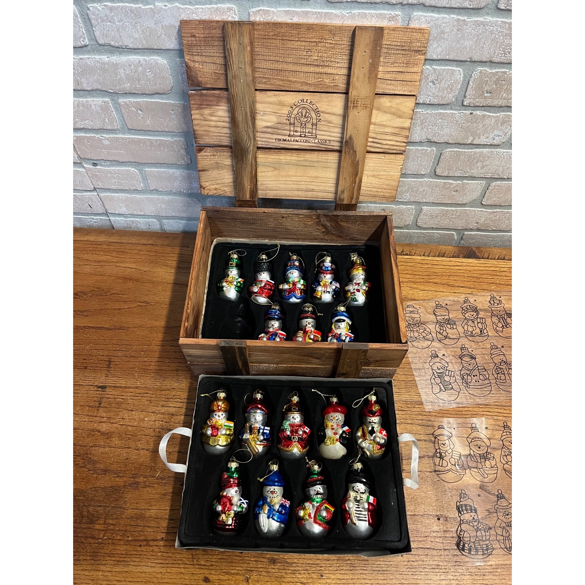 Vintage Thomas Pacconi Classics Wooden Crate With 17 International Glass Snowman Christmas Ornaments 2003