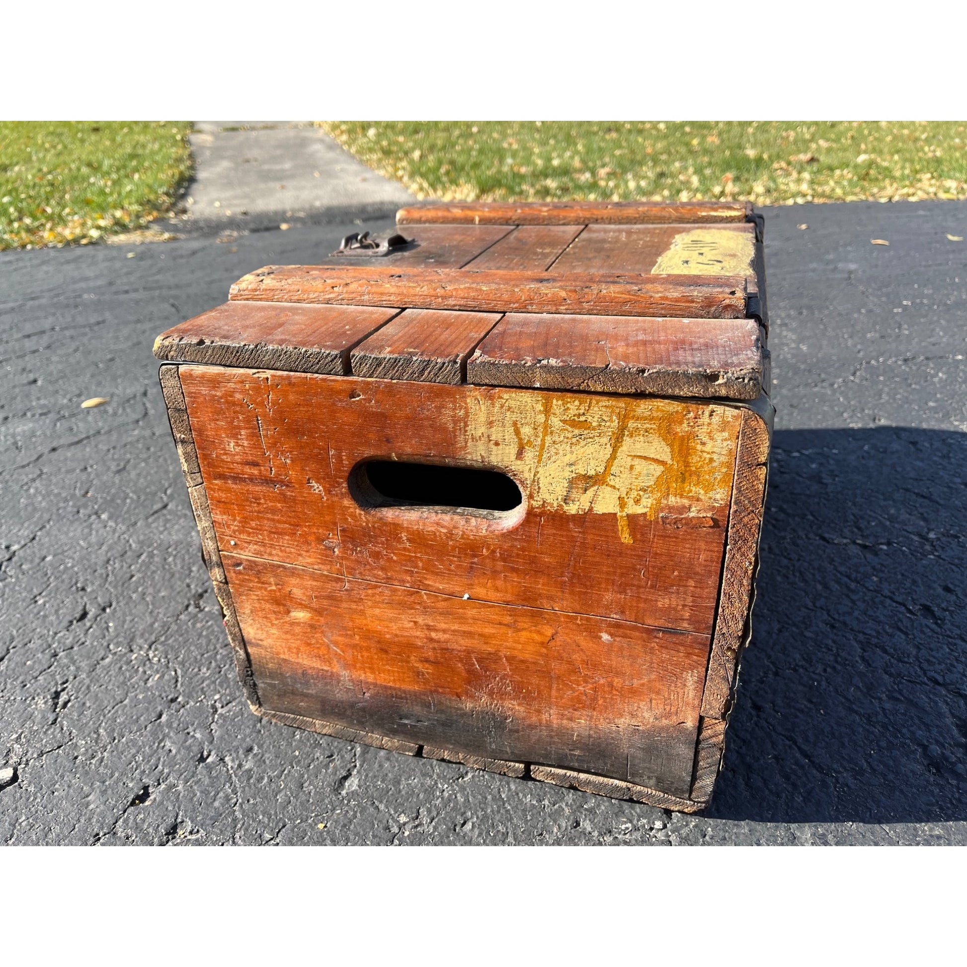 Vintage Blatz Beer Lidded Wooden Crate Case Box Milwaukee Wis