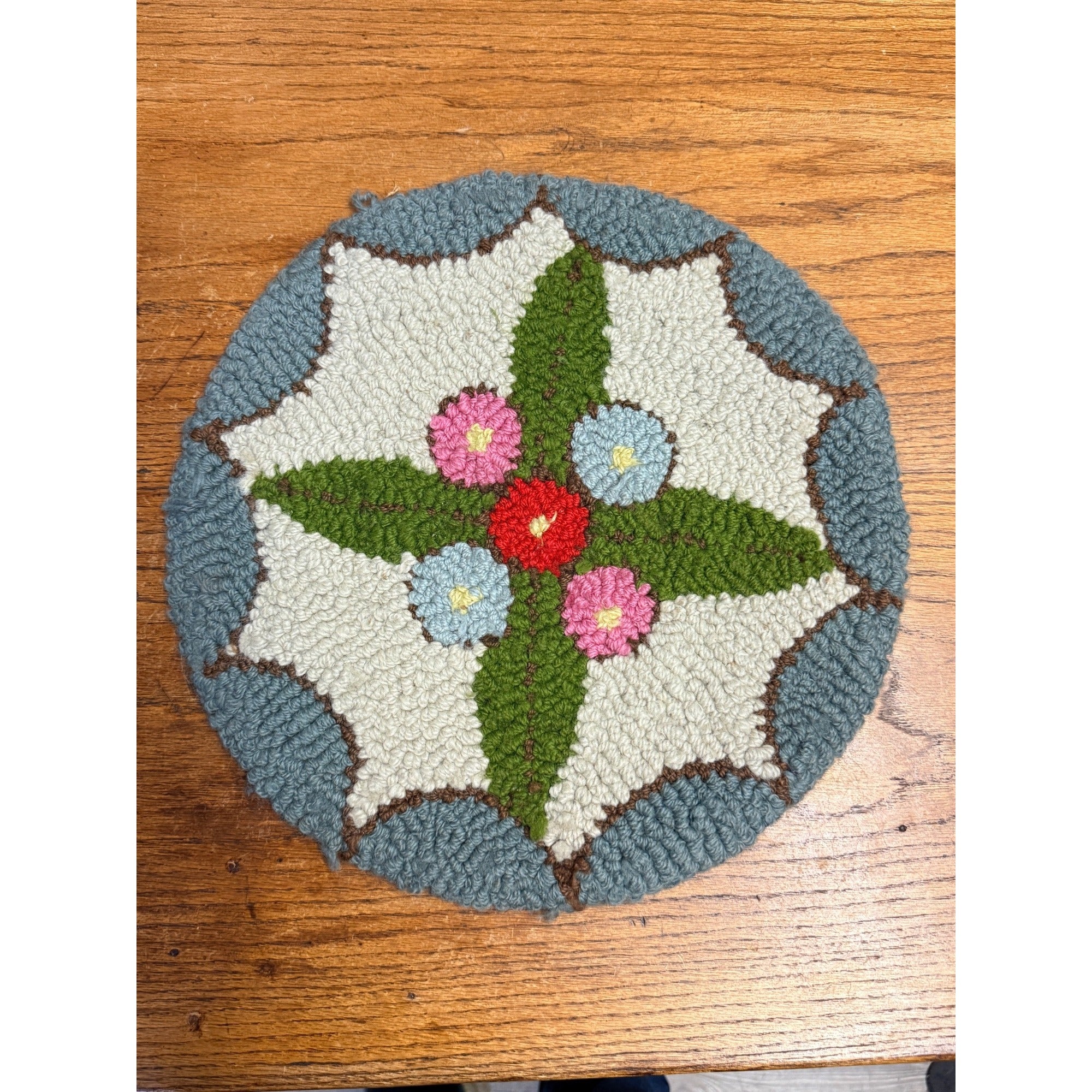 Antique Hand Hooked Wool Floral Rug Chair Pad Primitive Folk Art Round Table Mat 15"
