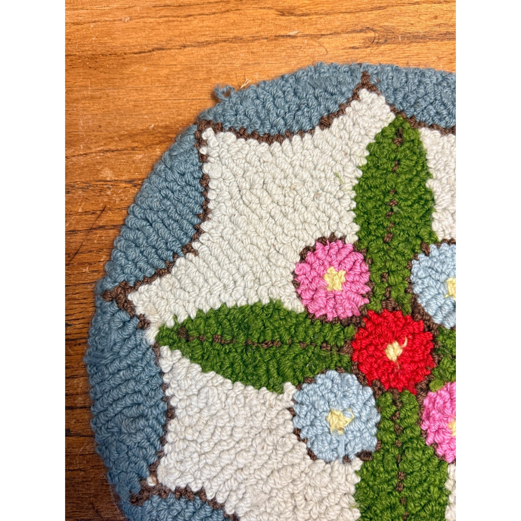Antique Hand Hooked Wool Floral Rug Chair Pad Primitive Folk Art Round Table Mat 15"