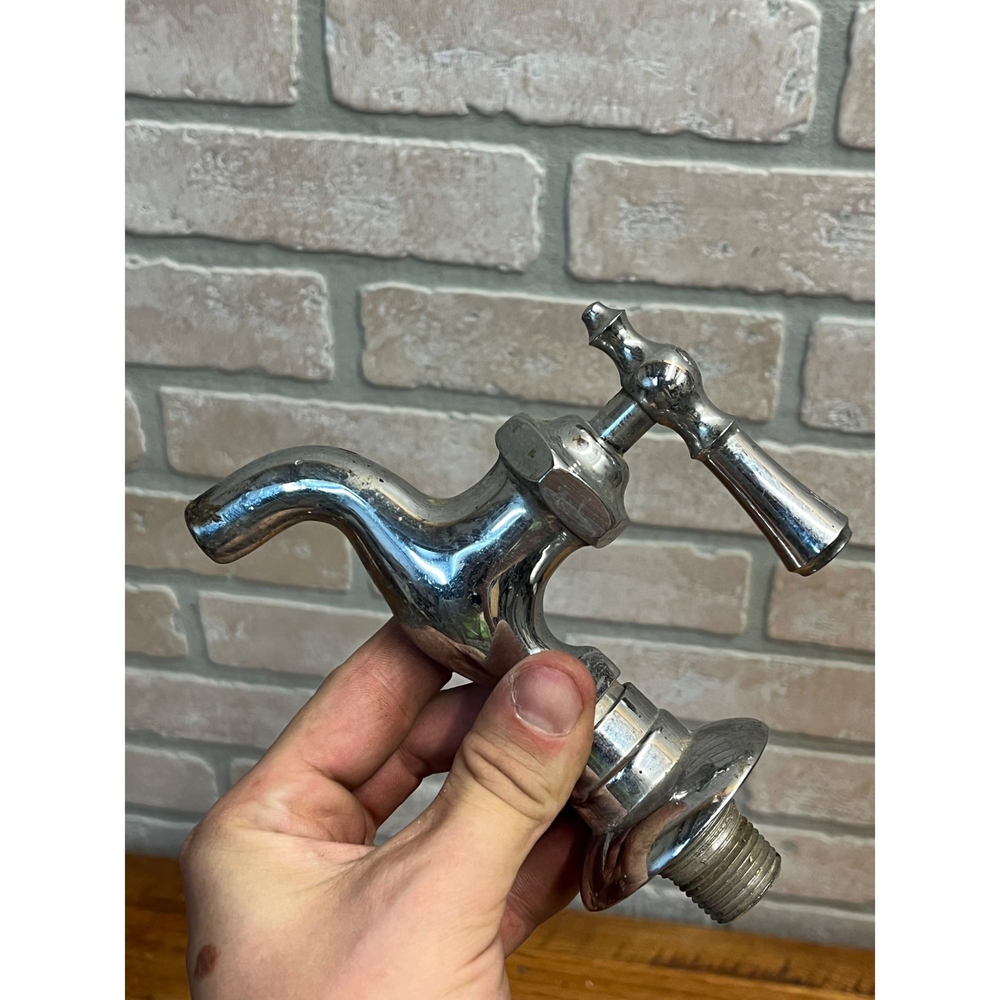 Vintage Hot Cold Bathroom Sink Tub Faucet Spouts Brass Set Pair Parts Wolverine
