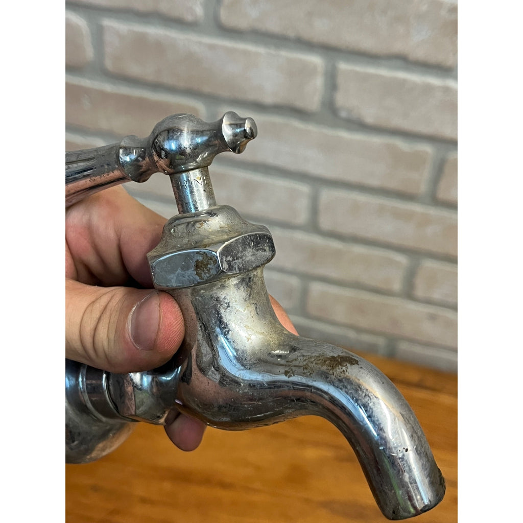 Vintage Hot Cold Bathroom Sink Tub Faucet Spouts Brass Set Pair Parts Wolverine