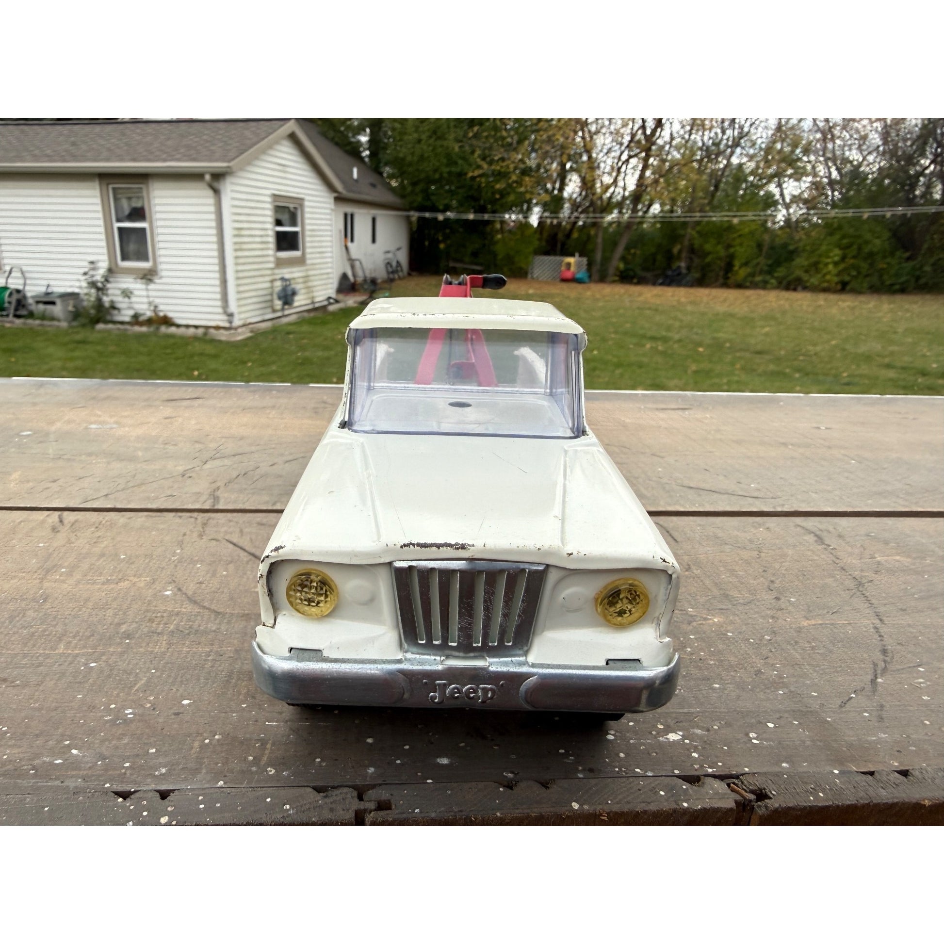 Vintage Tonka Wrecker Tow Truck Pressed Steel Toy 9.5" Long