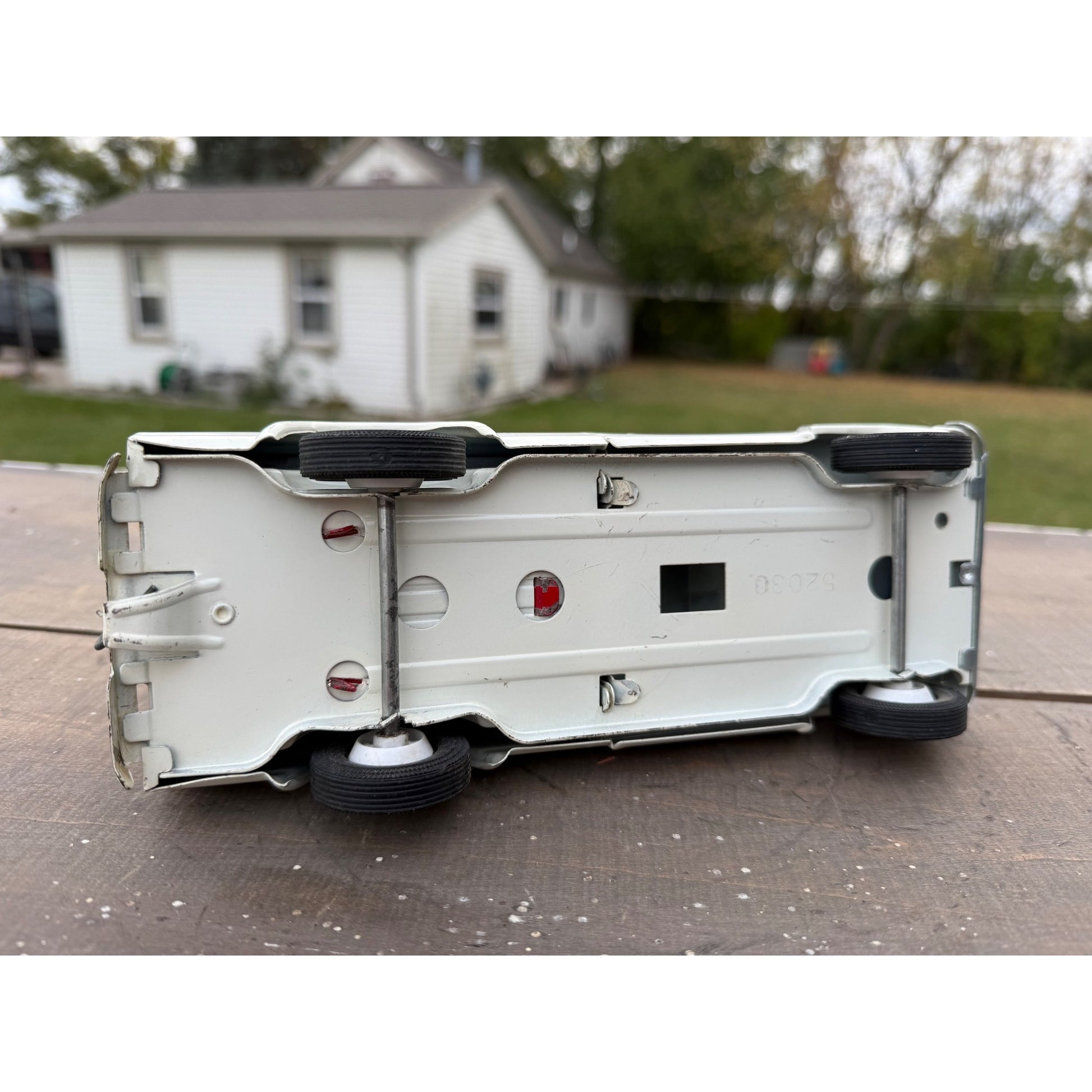 Vintage Tonka Wrecker Tow Truck Pressed Steel Toy 9.5" Long