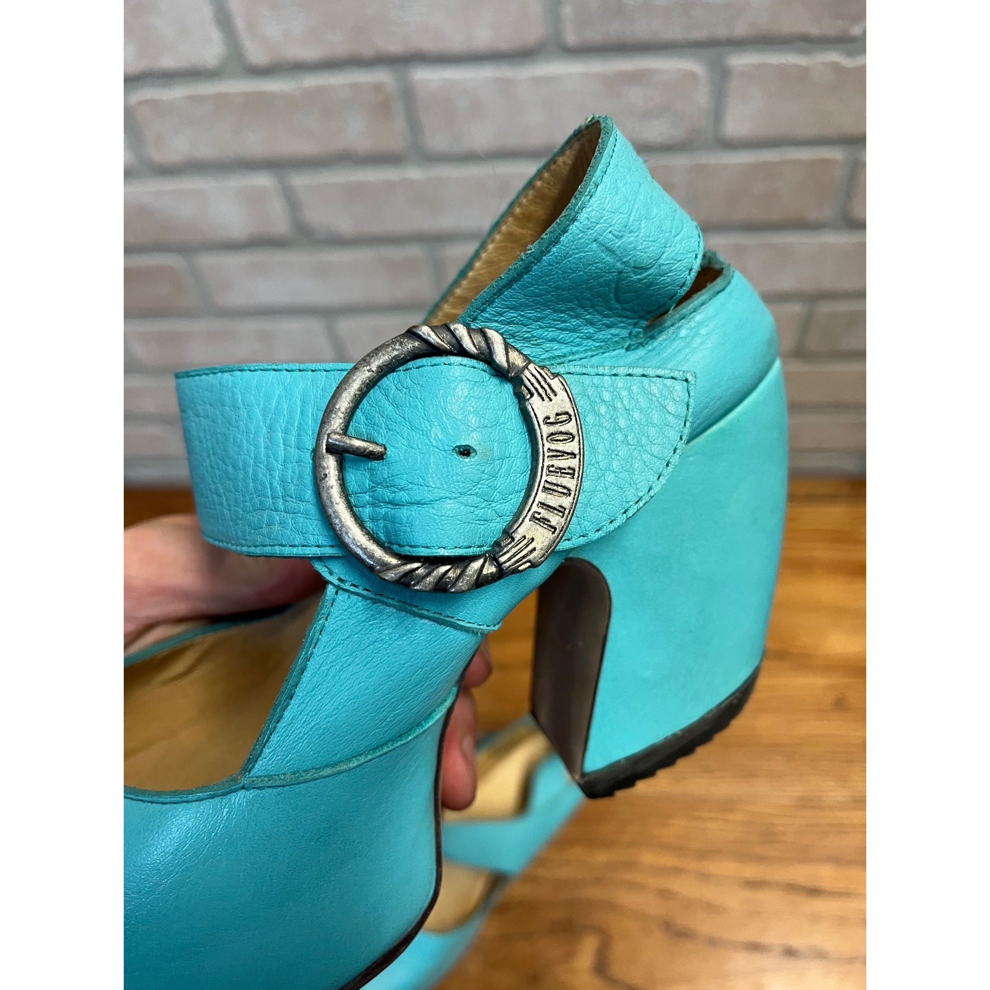 JOHN FLUEVOG Turquoise PREPARE Platform Mary Jane Heels Shoes Size 8-1/2 -- 8.5