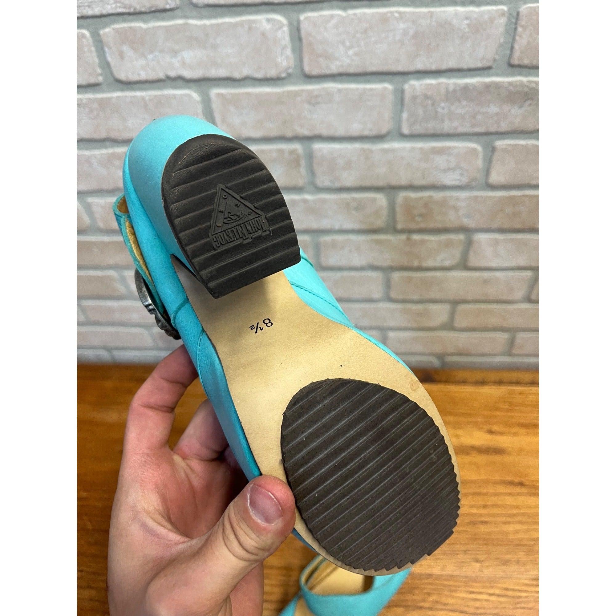 JOHN FLUEVOG Turquoise PREPARE Platform Mary Jane Heels Shoes Size 8-1/2 -- 8.5