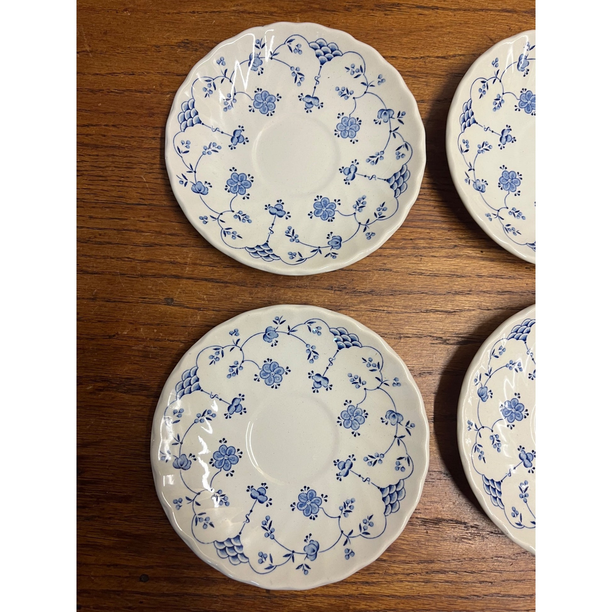(4) Vintage Myott Finlandia Tea Cup Saucers Staffordshire Ware Blue White Meakin