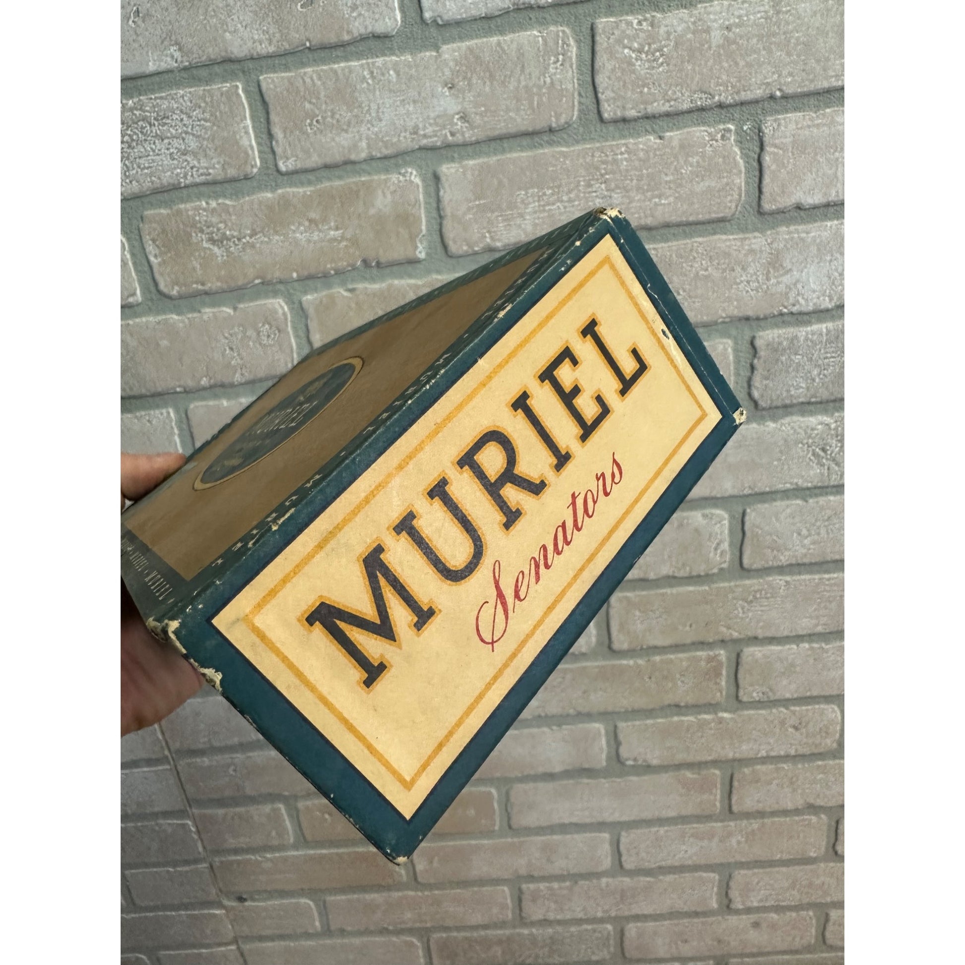 Vintage Muriel Senators Havana Cigar Box Pressed Cardboard Advertising VA