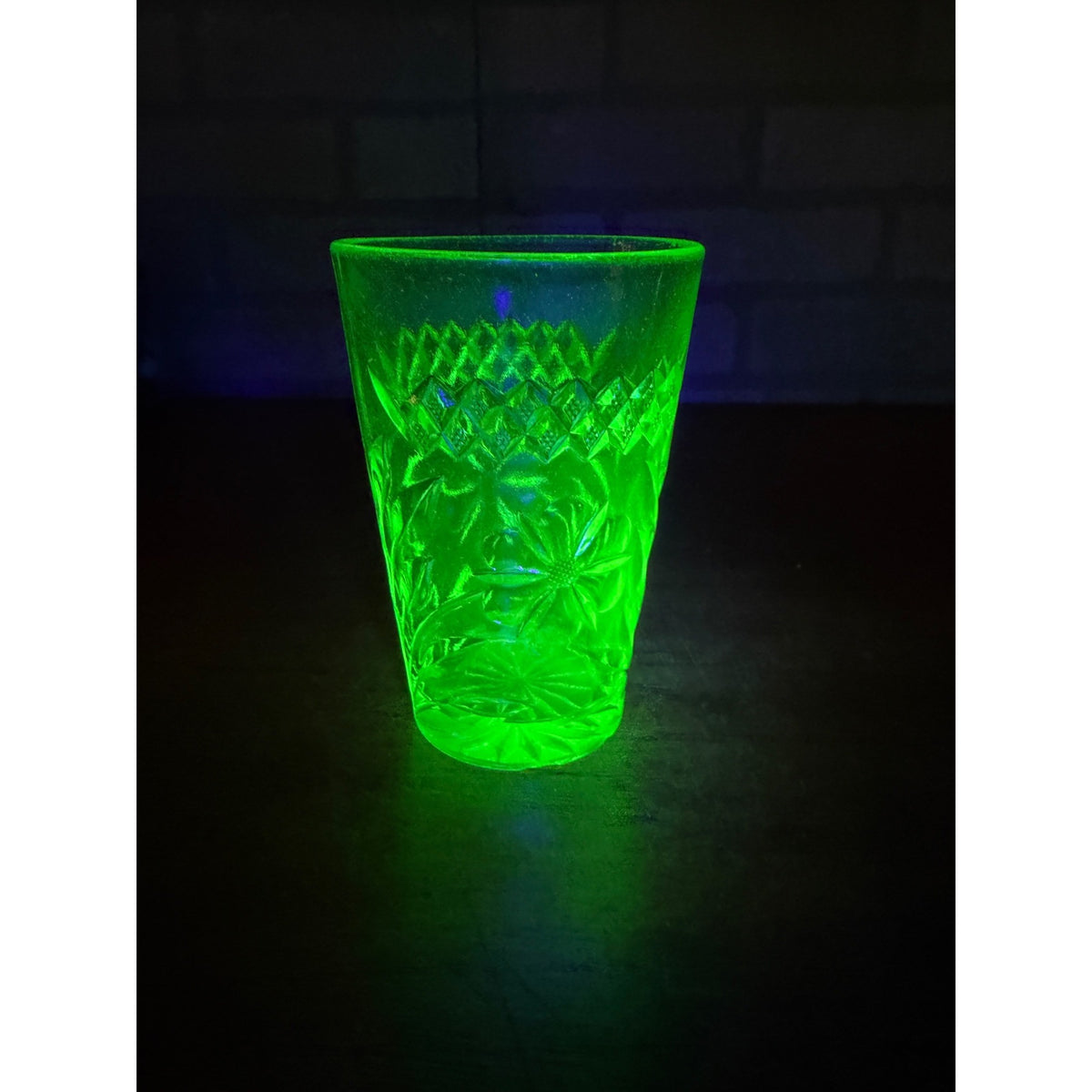 US Glass DIAMOND & FLORAL Green Uranium Vaseline Glass 10 OZ Tumbler Circa 1925