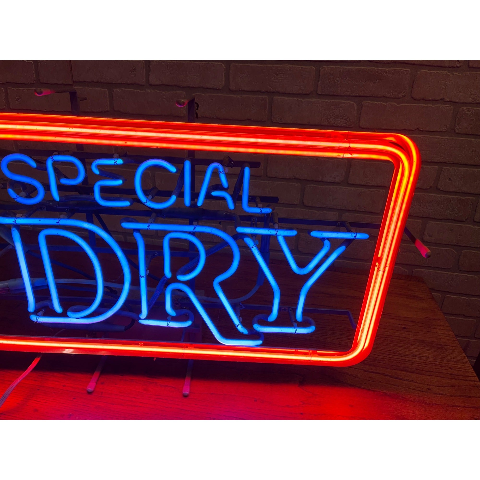 Vintage 1980s Heileman's Old Style Special Dry Beer Lighted Bar Neon Sign