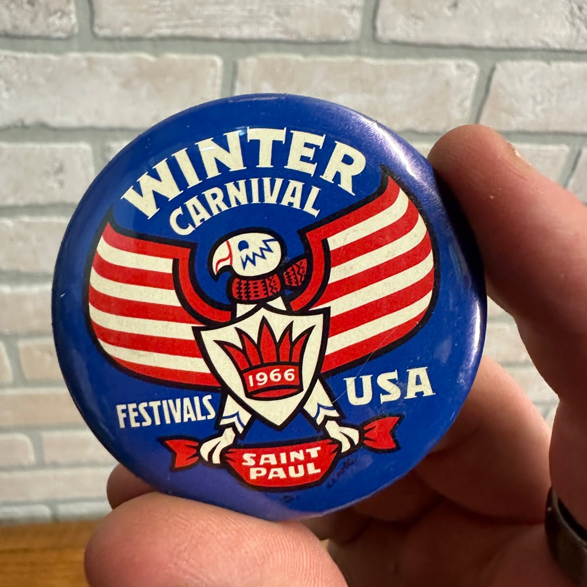 Vintage 1966 Saint Paul Minnesota Winter Carnival Eagle Pin Button Pinback