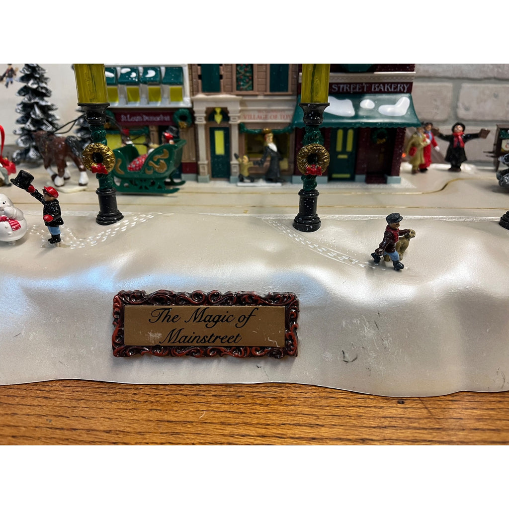 Vintage Christmas The Magic of Main Street 1997 by Trendmasters Lighted - READ