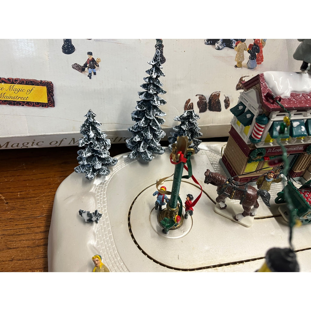 Vintage Christmas The Magic of Main Street 1997 by Trendmasters Lighted - READ