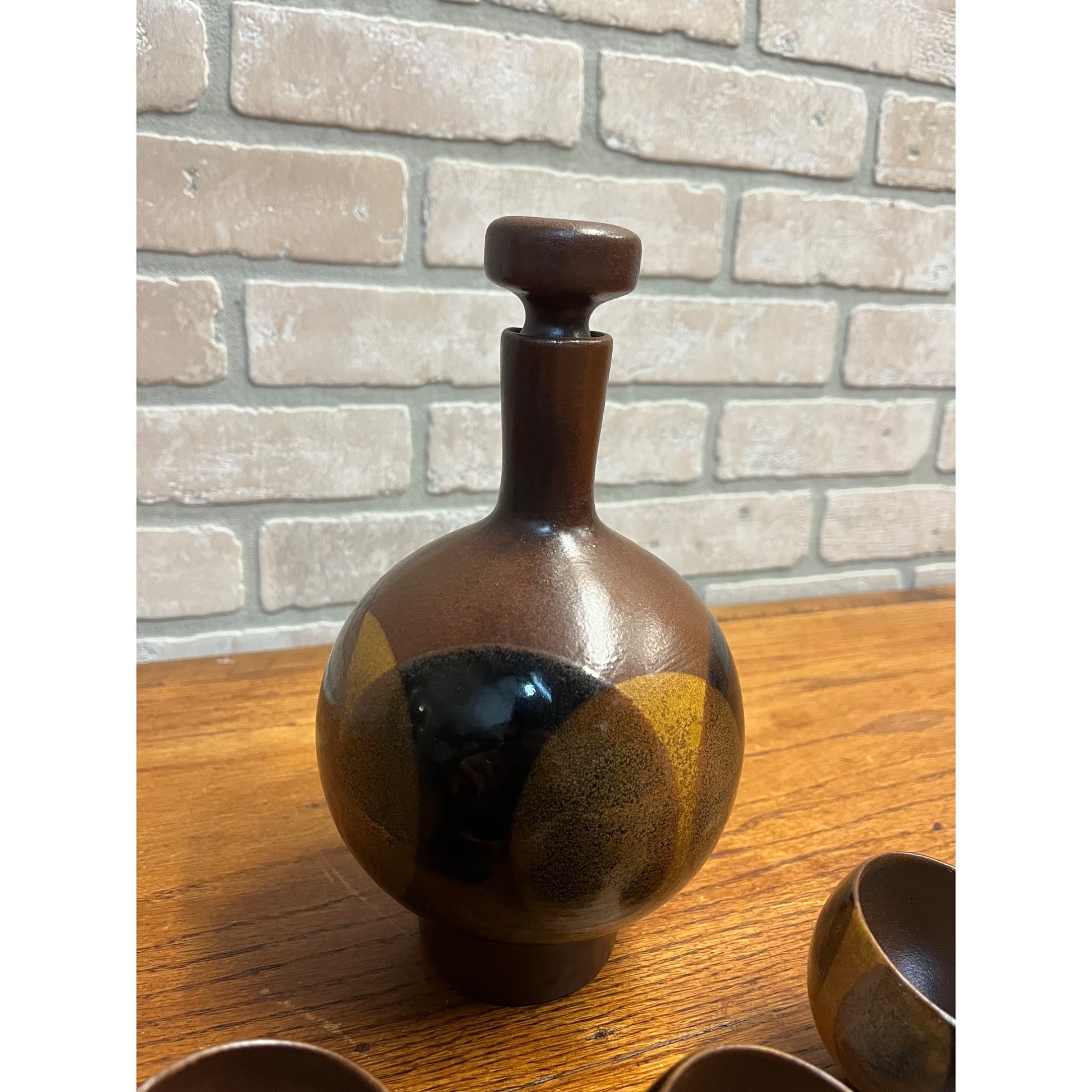 Original 1970s MCM Robert Maxwell Pottery 4pc Liquor Decanter & Cup Set Vintage
