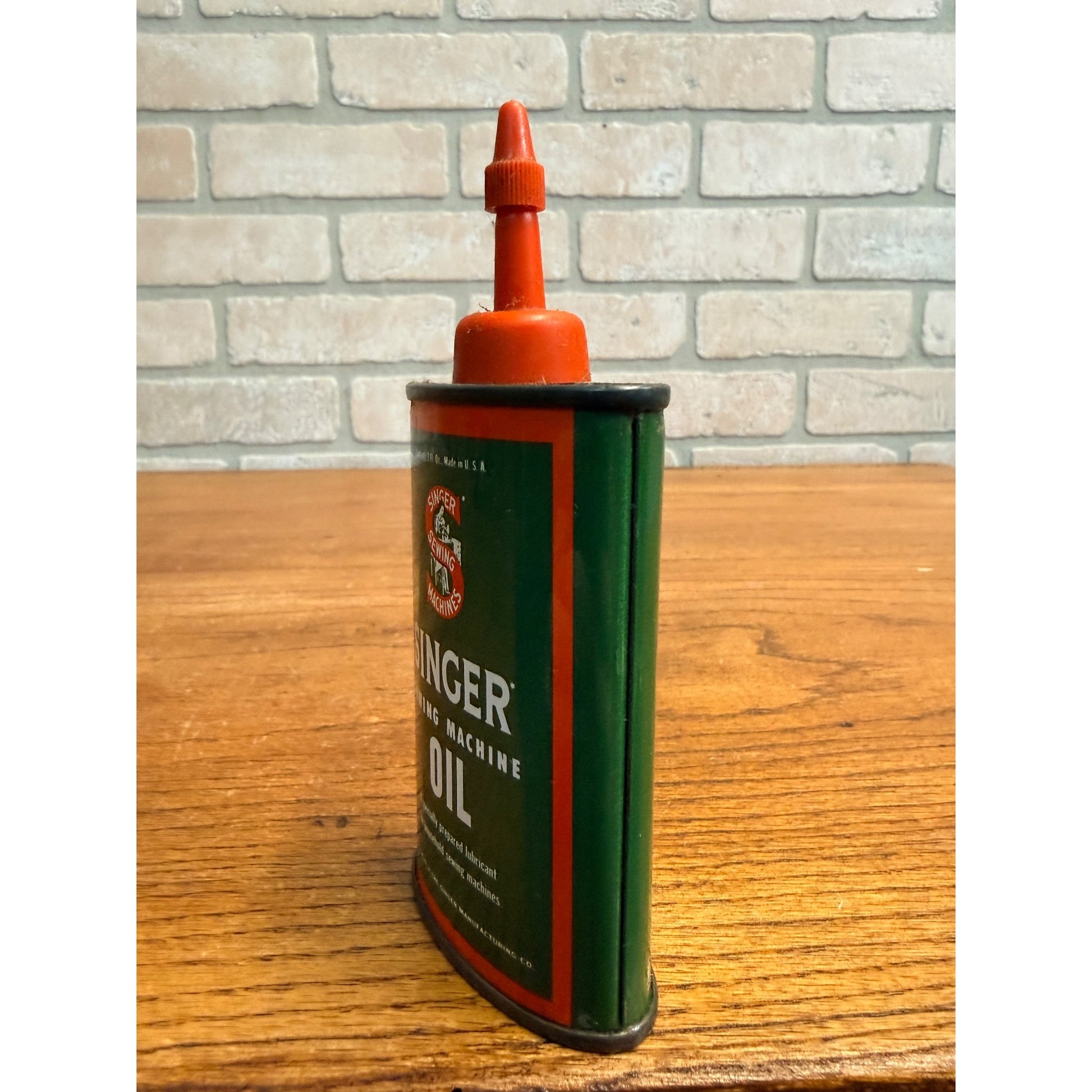 Vintage Singer Sewing Machine Hand Oiler Household Oil Can