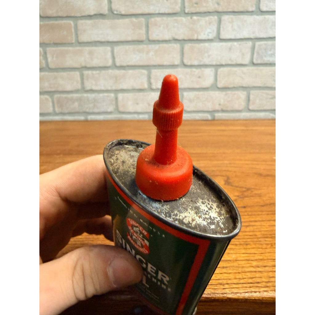 Vintage Singer Sewing Machine Hand Oiler Household Oil Can