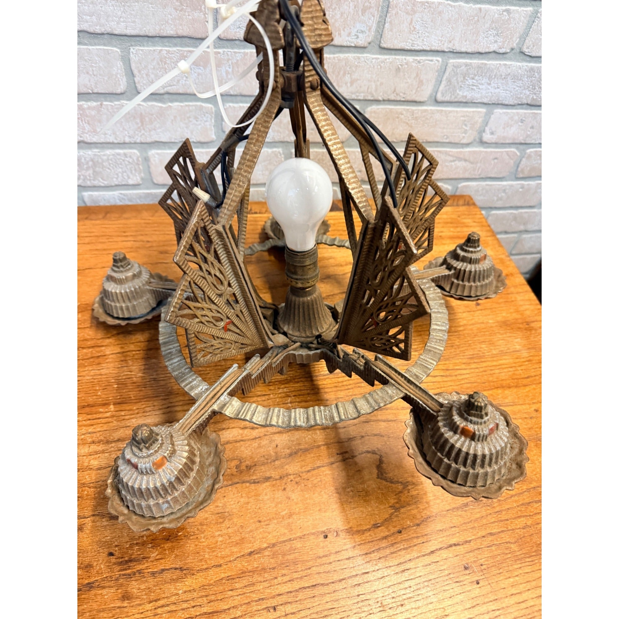 Antique 1930s Art Deco Skyscraper Polychrome 5 Slip Shade Chandelier Geometric