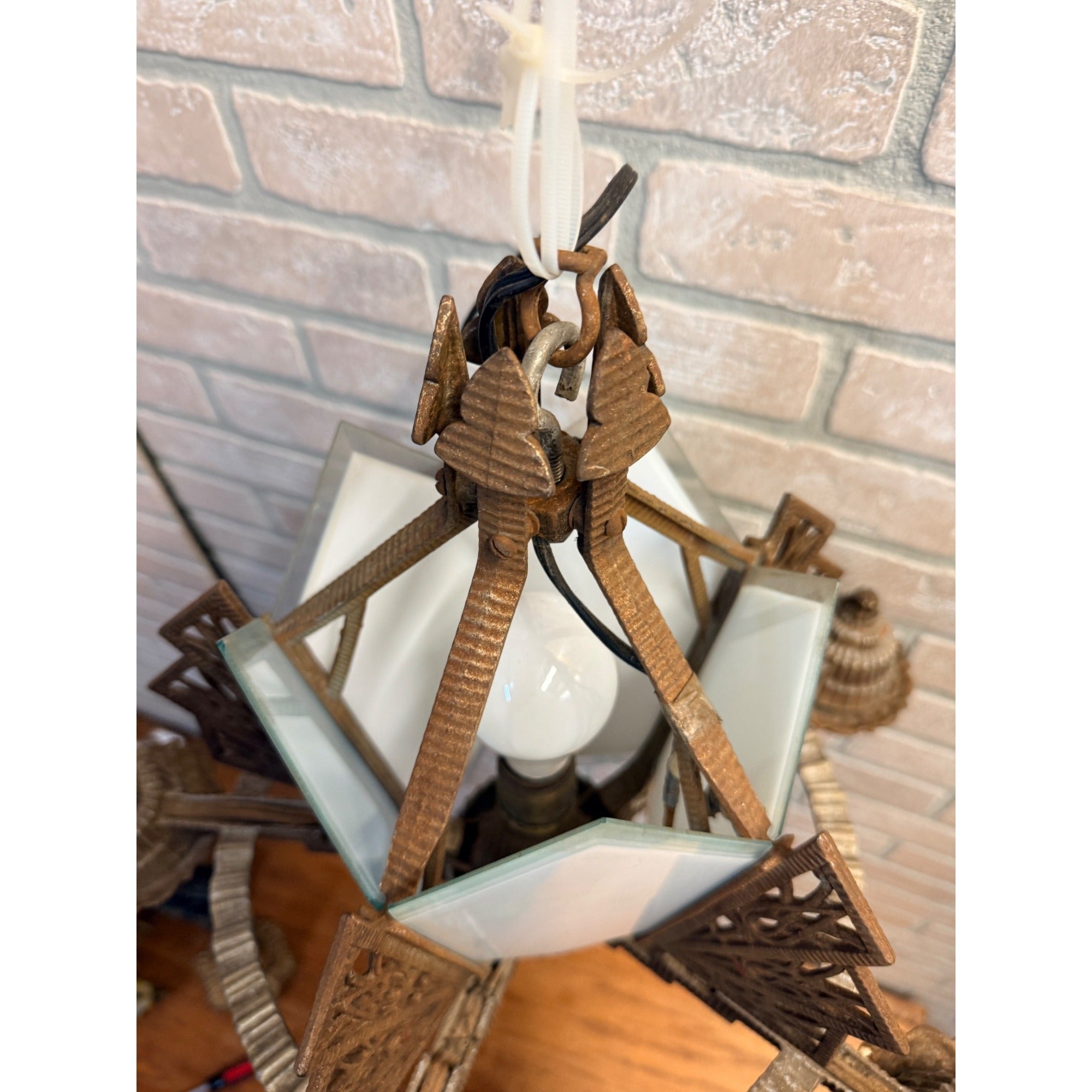 Antique 1930s Art Deco Skyscraper Polychrome 5 Slip Shade Chandelier Geometric