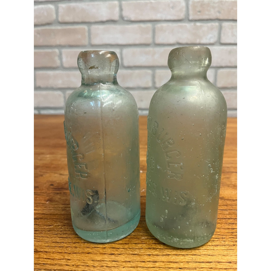 Ben Kornburger Milwaukee Wisconsin Blob Top Hutchinson Soda Bottles Lot (2)